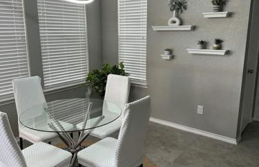 Relax with Spacious Modern Simplicity - Photo 21