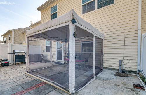 Centrally Located Raleigh Townhome with Pool Access - Foto 21