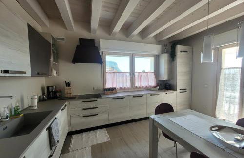 Garda view - Nuovo appartamento con solarium vista lago - Photo 33