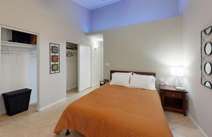 971 sf 2 Bedroom 2 Bath Townhouse 3 mi to Westgate - Foto 26