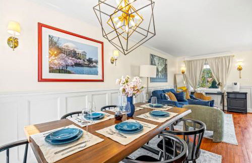 Book Now!- Fenced Yard - BBQ Grill & 4 Tvs -Luxury Getaway -Floyd's Freedom- - Foto 3