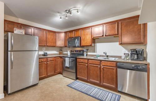 ConTemporary Stay in Central Peoria - Foto 5