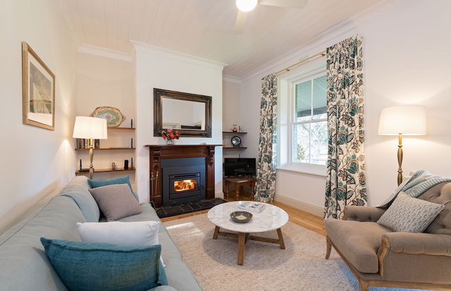 The Other House - Photo 9