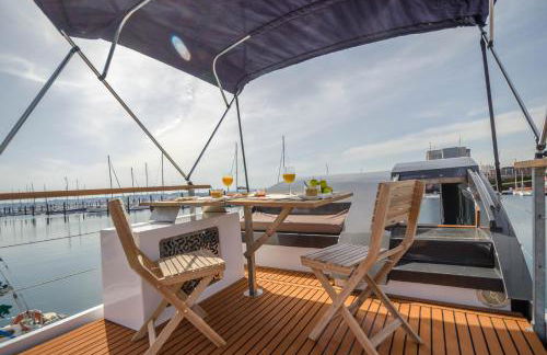 Exclusivas vistas al mar en casa barco, pleno centro, terraza, parking - Foto 5