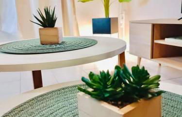 Savana Lodge, Wi-Fi, Parking Privé et Calme, Sortie 12 ChanaS - Foto 10