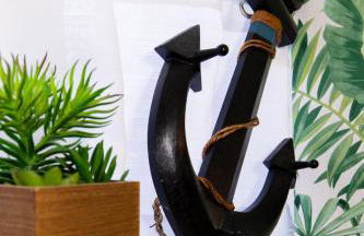 Mid-Century Modern Themed Home with Outdoor Hot Tub - Foto 70