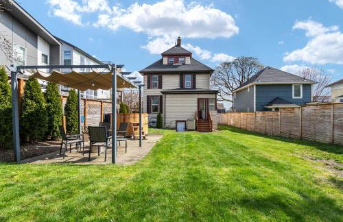 Northwest Retreat with Cedar Hot Tub - Foto 9