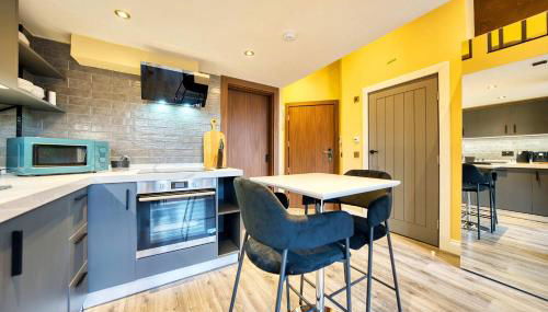 Union Court Mezzanine - B9 - Building has no lift and stairs to all apartments - Foto 5