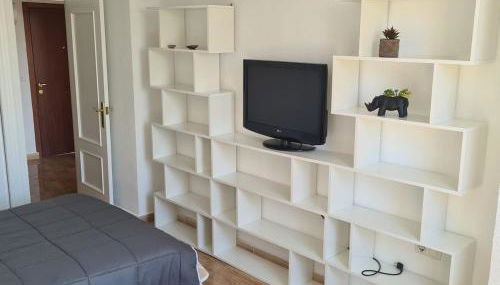 Piso céntrico con piscina - Foto 3