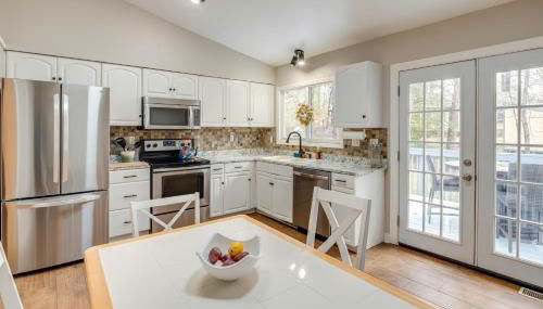 Pet-Friendly Fletcher Home - 13 Mi to Asheville! - Foto 2