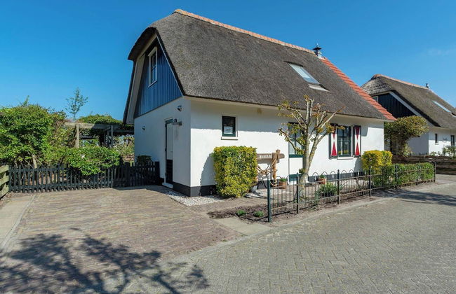 Villa w/ Electric Charging & Parking - Foto 21