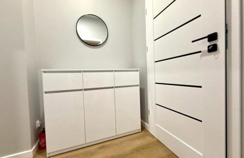 MODERN VILLA & PRIVATE GARDEN in Warsaw - Fully Renovated 2025 - Foto 32