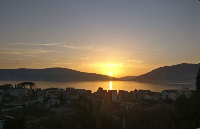 1-bed Large Apartment in Tivat Swiming Pool - Foto 11