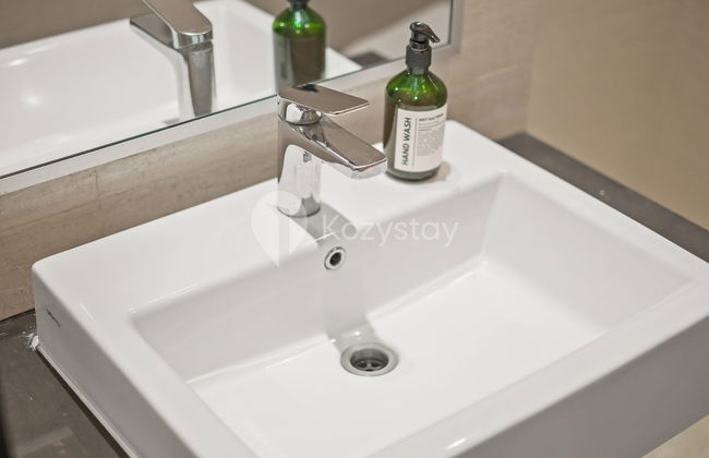 Meadow by Kozystay | Newly Renovated | Kebon Jeruk - Foto 19