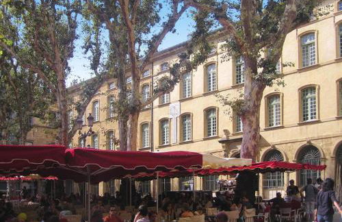 Cozy Vacation House With Pool, Vernegues - Foto 72