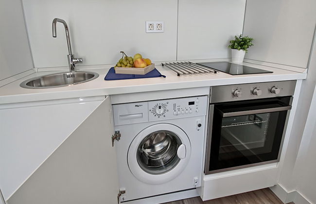 Carihuela Suites - Photo 13