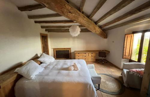 CASA RURAL DE ENSUEÑO EN CANTALLOPS CON 9 HABITACIONES DOBLES CON BAÑOS PRIVADOS Y PISCINA DE 20M x 2,70M - Foto 49