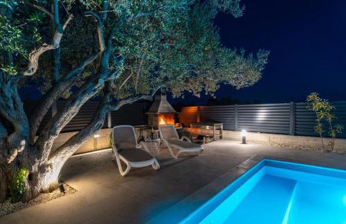 CROWONDER Sun Dance Apartments with Heated Swimming Pool Seaview and Garden - Foto 39