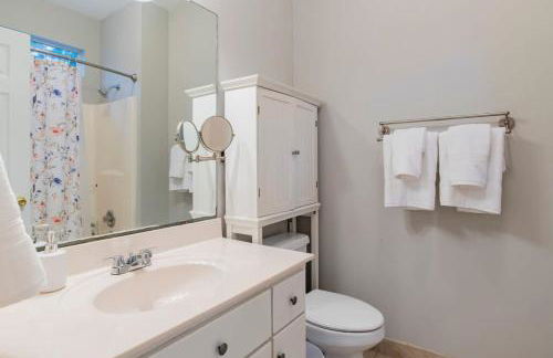 Hazel's Happy Hideaway- Midtown Mobile! - Foto 18