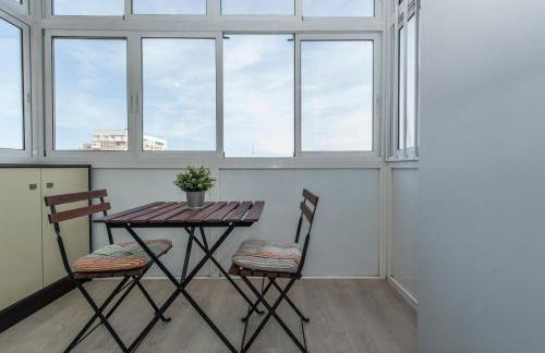 Apartamento Plaza de Castilla II - Urbano con Estilo y Funcional - Foto 10