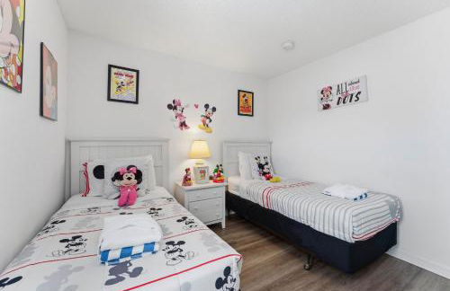 4 BR No carpet Just Remodeled Unit SR1205 - Foto 30