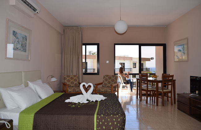 Anna Hotel Apartments - Photo 29