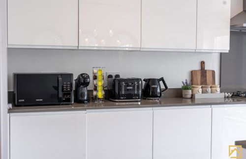 Outstanding 5 Bedroom Townhouse, Canal Views By Valore Property Services - Foto 43