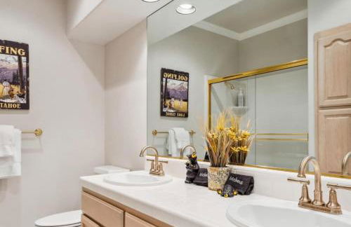 The Royal Canterbury Retreat - Near Kings Beach & Lake Tahoe - Foto 44