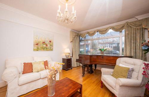 Spacious 3bedroom house near Crystal Palace London - Pass the Keys - Foto 26