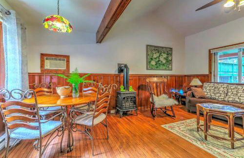 Charming Forest Cabin with a Hammock near Delaware Water Gap National Recreation Area, Pennsylvania - Foto 7