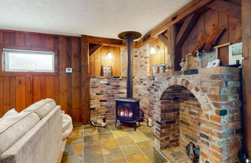 Jay Peak Getaway on Trout River - Foto 17