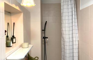 Vintage Apartment - Train Station & Comédie - Foto 16