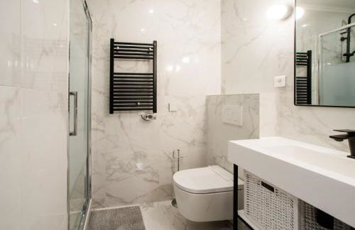 SUITE SARTRE : au cœur de la Rive Gauche, neuf, design, 2/4 personnes - Foto 9