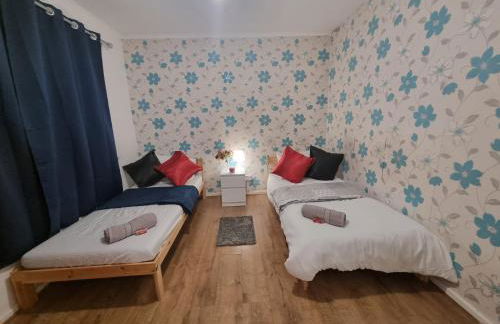 Cheerful 4/5 bed house - Heathrow - Foto 5