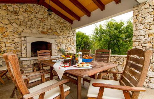 Awesome Home In Labin - Photo 3