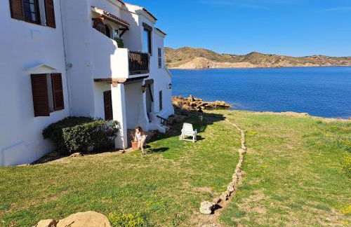 Casa con jardin ,vistas al mar y atardecer en Playas de Fornells - Foto 1