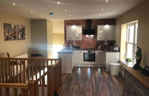 The Home Arms Cottage - Photo 11