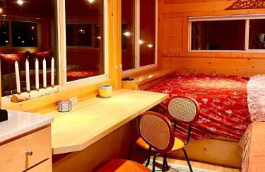 Serene Blue Ridge Mountain Stay in Luxe Tiny Home - Foto 13