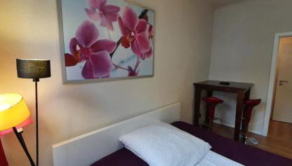 1 Great Apartment near Hans Albers Platz, - Foto 3