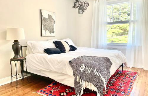 3 story, 100 year-old home, 4BR, 3 king & 2 queen beds - Foto 12