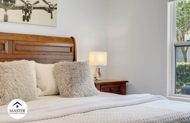 4 Bedroom Lucaya Village Townhouse by RedAwning - Foto 5