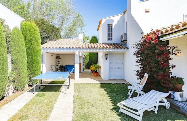 Just 10 Minutes From Sitges, House With Private Garden and Pool- - Foto 53