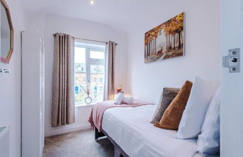 Spacious 3-bed home in Nantwich by 53 Degrees Property - Amazing location, Ideal for Groups - Sleeps 6 - Foto 30