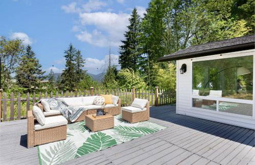 Modern Mountain View Getaway w Huge Outdoor Space - Foto 50