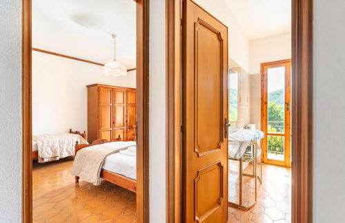 GuestHost - Yunger House with Garden and Balcony x5 - Foto 15