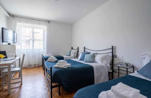 Rent Apartment - Parking and Comfort - Spacious Apt up to 8 Pax - Photo 3