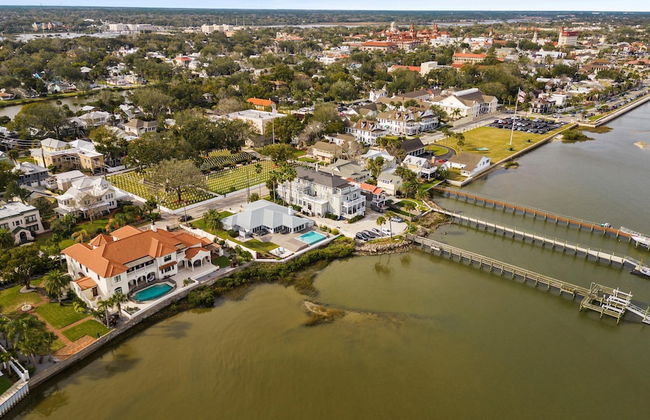 Eagles Nest at Villas on the Bay Retreat for 4! - Photo 38