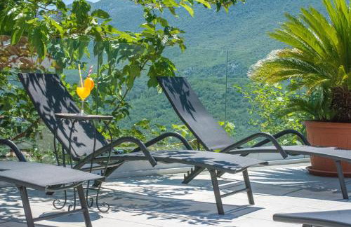 Villa Milena with heated pool and jacuzzi - Photo 78