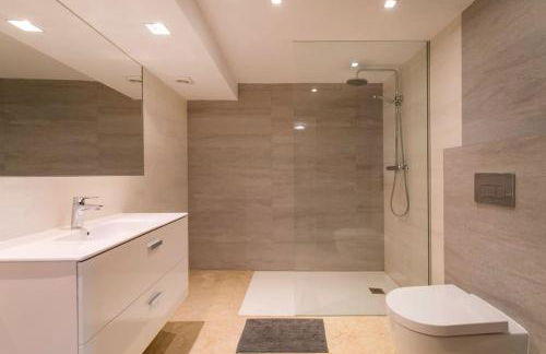 Villa Irene, Large First Line Villa wíth amazing sea- and coast views and large private swimming pool! - Photo 61