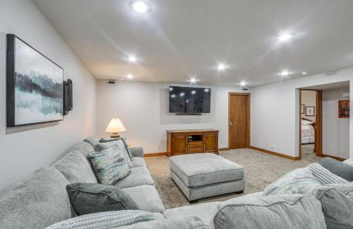 2 Mi to Main Street Family Home in Winfield! - Foto 24